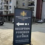 Golden Nest B25 Hotel 5*