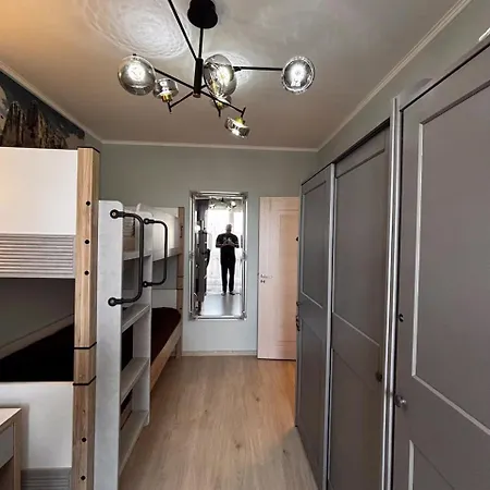 Golden Nest B25 فندق